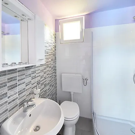 Holiday home Thomas Haus Krsan